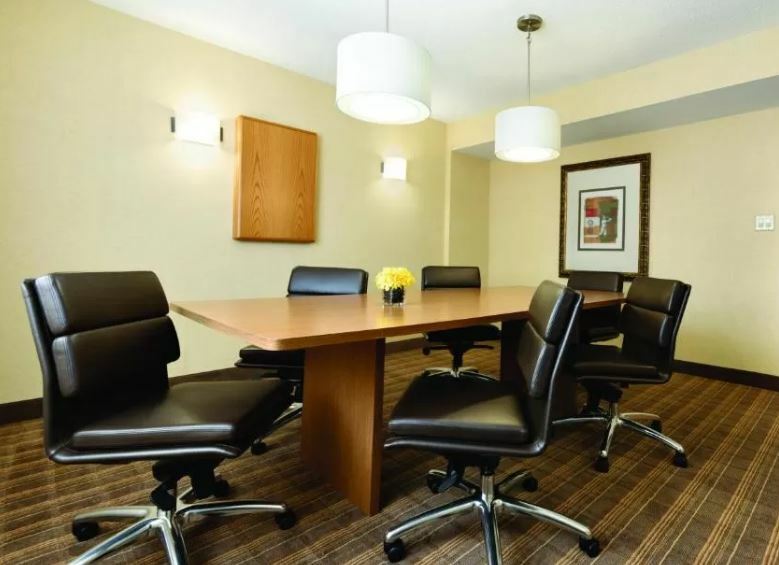 Embassy Suites Greenville Golf Resort & Conference Center Esterno foto